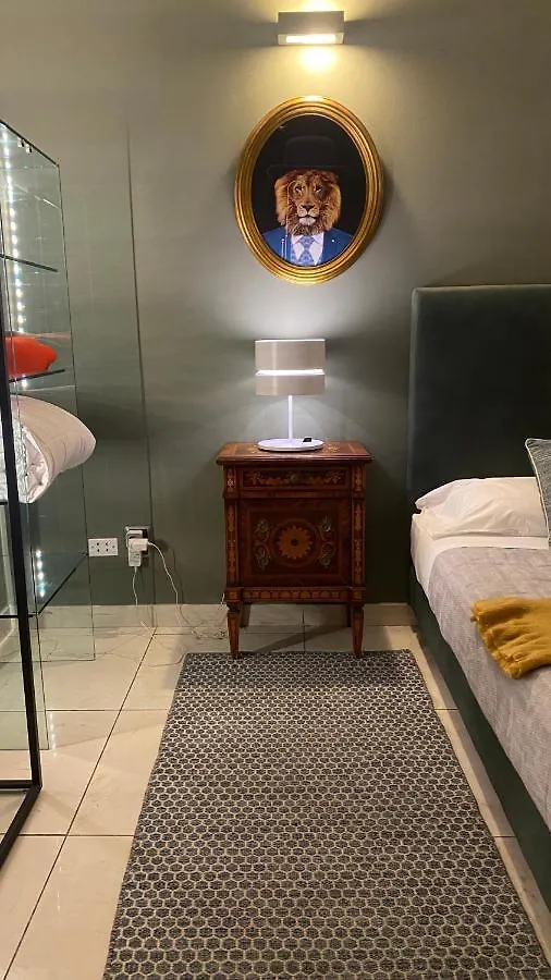 The King Of Milan Hotel 0*,